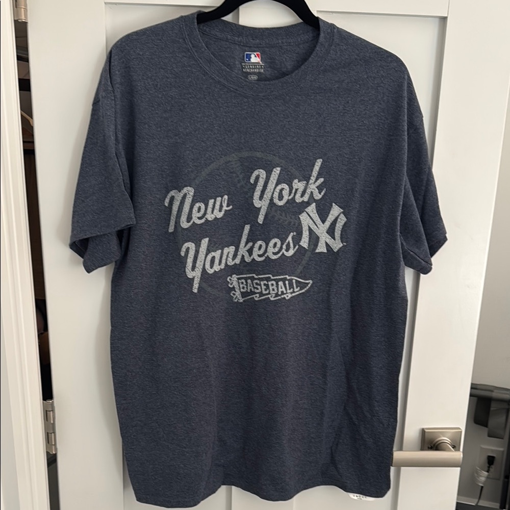 New York Yankees Blue T-Shirt